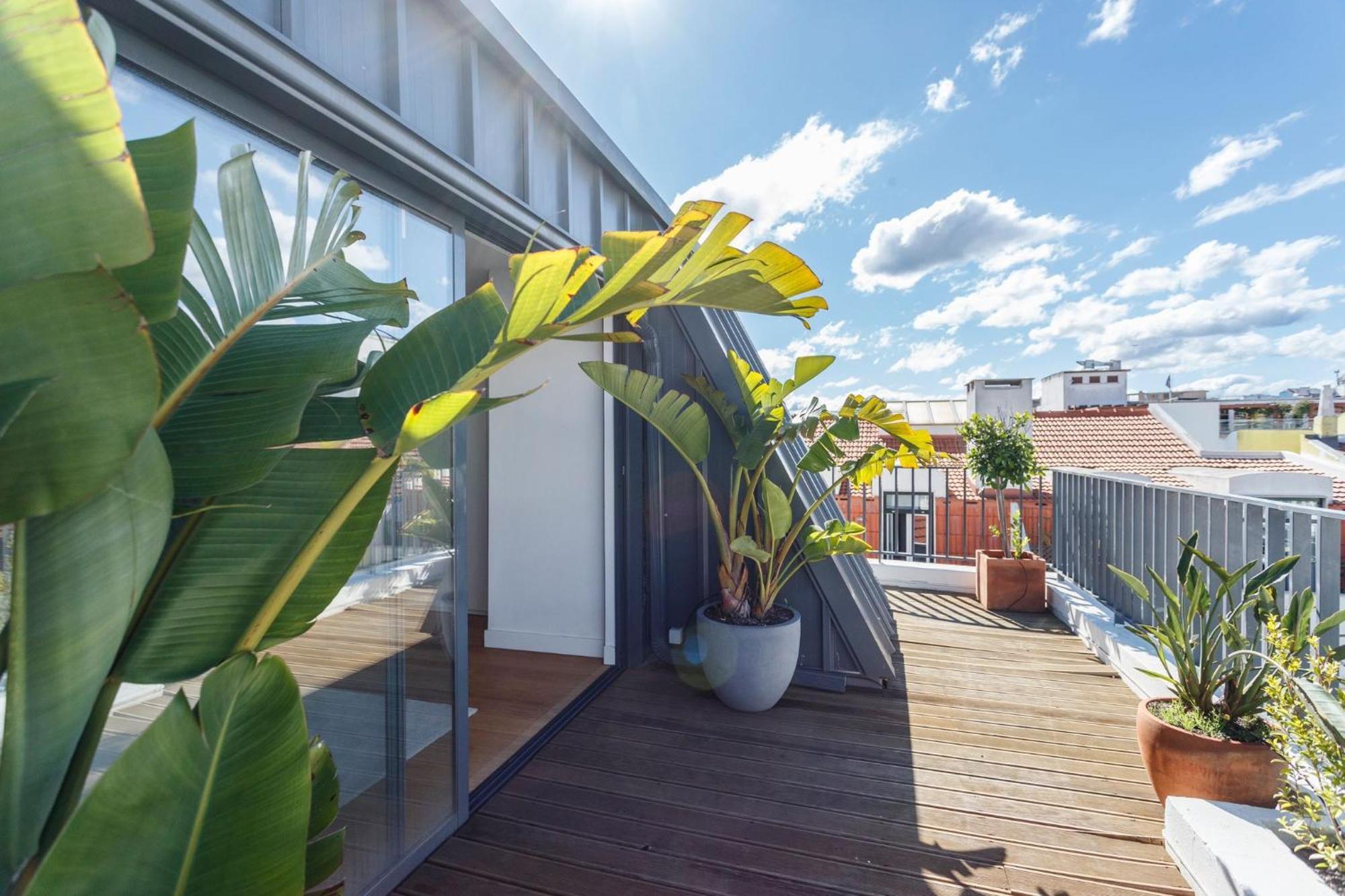 Luxury Suite With Balcony And Shared Accommodation In The Parque Eduardo VII Area Lissabon Exterior foto